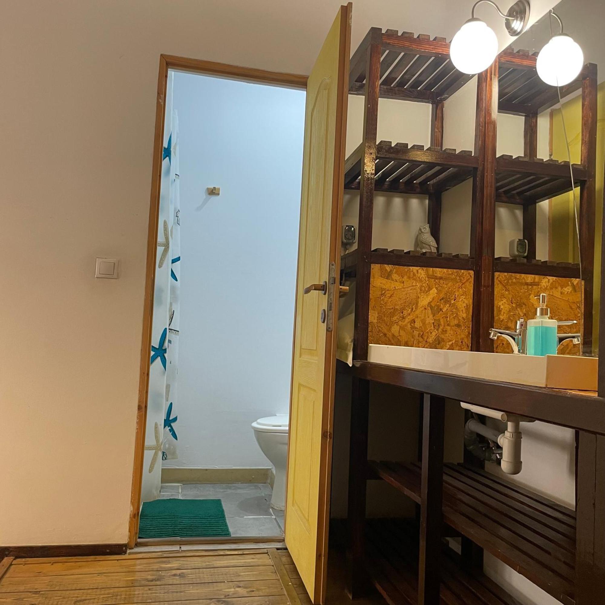 Victoria Poshtel Bucharest Hostel Eksteriør bilde