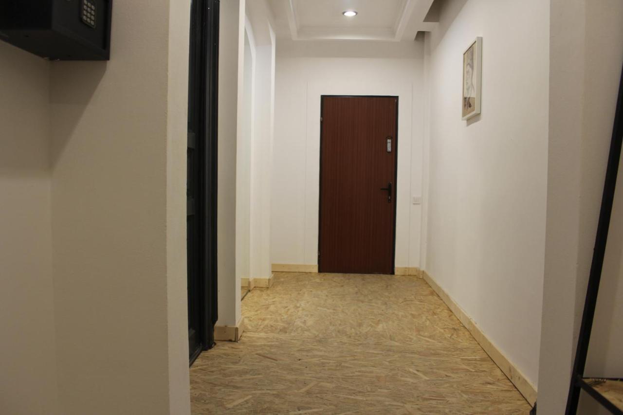 Victoria Poshtel Bucharest Hostel Eksteriør bilde