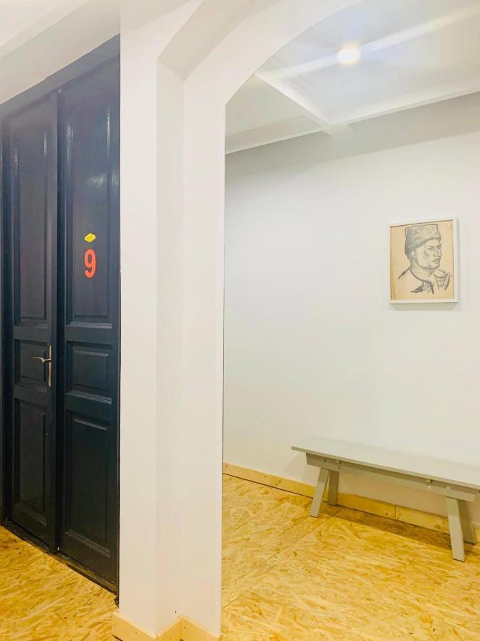 Victoria Poshtel Bucharest Hostel Eksteriør bilde